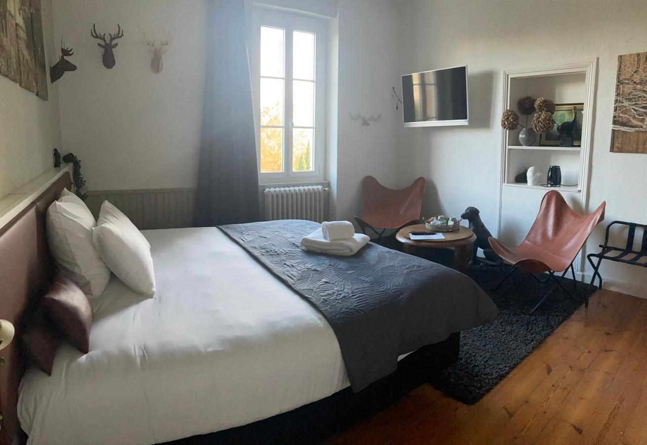Chateau Marith - Etablissement Climatise Avec Piscine Hotel Clairac  Room photo